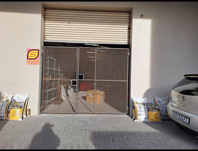 469M² WAREHOUSE RENTED IN GANTS PLAZA